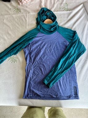 Melanzana Hooded Merino Base, Men’s Small